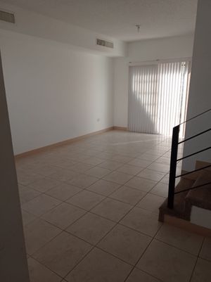 ***CASA EN VENTA EN ZONA ROMANZA SALIDA ALDAMA