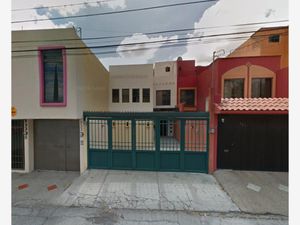 Casa en Venta en Lomas Cuarta Sección San Luis Potosí