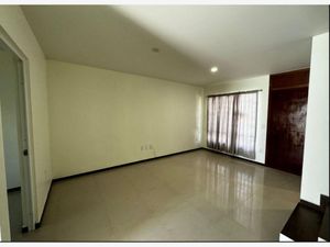 Casa en Venta en Alamedas de Tesistan Zapopan