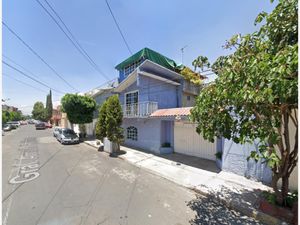 Casa en Venta en Ampliación Caracol Venustiano Carranza