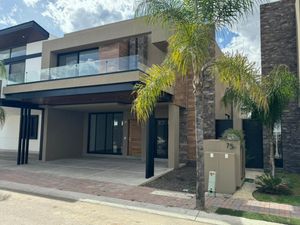 Casa en Venta en El Pueblito Centro Corregidora