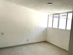 CASA EN VENTA CON SEGURIDAD EN CIUDAD SATÉLITE, NAUCALPAN DE JUÁREZ