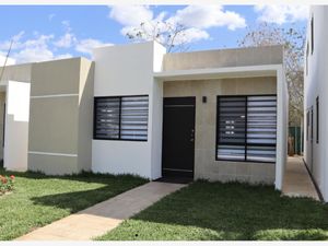 Casa en Venta en Los Héroes Mérida