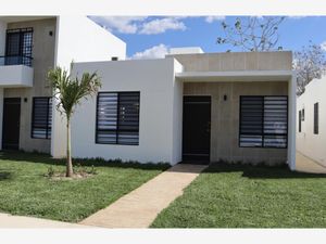 Casa en Venta en Los Héroes Mérida