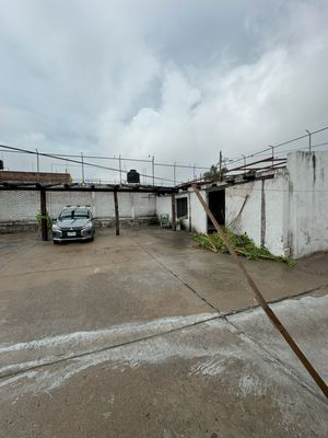 BODEGA EN RENTA  SANTA TERESITA