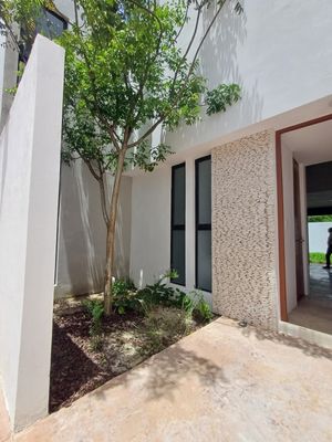 CASA EN VENTA EN CHOLUL