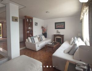 Se vende casa  en Mayorazgos del Bosque AV1712