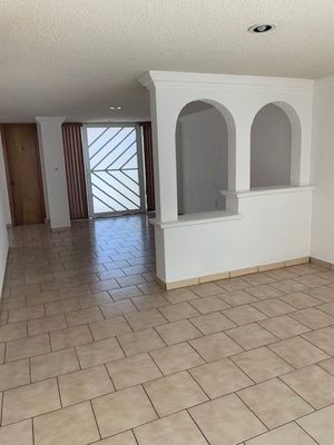 Casa en Venta, Jardines de Bellavista, Tlalnepantla Cod. ZV1386