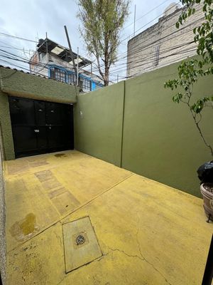 Casa en VENTA  en Tlalnepantla de Baz Cod. ZV1387