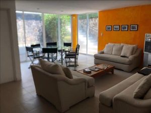 En Venta, Casa en fraccionamiento exclusivo, Atlatlahuacan, Morelos Cod. ZV1385