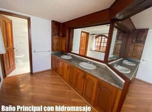 En VENTA Residencia en Club de Golf Bellavista Cod.BV698