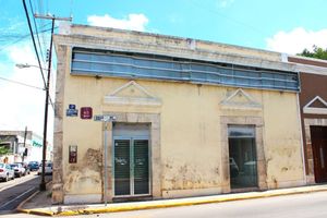 INCREÍBLE CASA COLONIAL EN VENTA EN ESQUINA EN EL CENTRO DE MÉRIDA