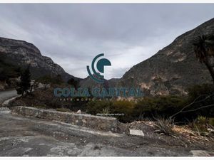 Terreno en Venta en El Aguacatal Santa Catarina