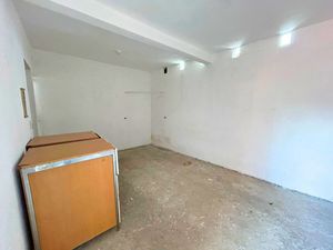 ¡RENTA EXCLUSIVA!  CASA CON LOCAL COMERCIAL.