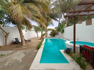 casa en venta en la playa Progreso Yucatán. AAL