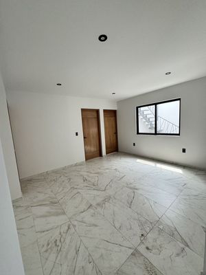 Hermosa Casa de una Planta en Venta en Altamira