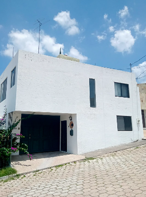 CASA EN VILLAS DE UNA SOLA PLANTA.