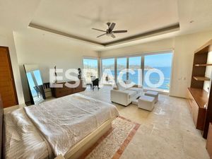 OPORTUNIDAD, CASA CON VISTA AL MAR, 6REC, 8WC, GYM, SALÓN DE FIESTAS, 2 ALBERCAS