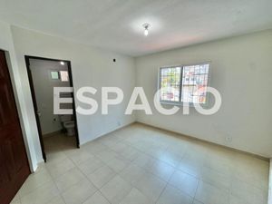 LA QUEBRADA, CÉNTRICO DEPTO 85.24 M2, 2REC/2 BAÑOS/1E