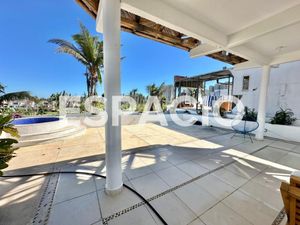 COSTERA DE LAS PALMAS, 3 REC, 3 BAÑOS, CON ROOF GARDEN PRIVADO