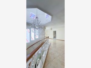 Casa en Venta en Loma Real Zapopan