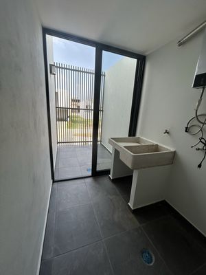 Hermosa RESIDENCIA en VENTA en una de las mejores zonas al SUR de la ciudad