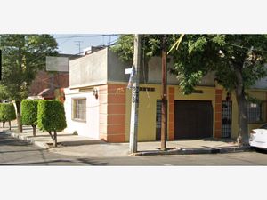 Casa en Venta en Moctezuma 2a Sección Venustiano Carranza