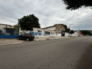 BODEGA COMERCIAL EN RENTA EN ZONA SUR ORIENTE DE LA CIUDAD, TUXTLA GUTIERREZ