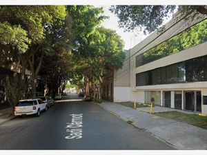 Edificio en Venta en San Rafael Cuauhtémoc