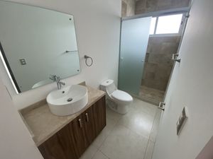 CASA EN VENTA LOMAS DE JURIQUILLA