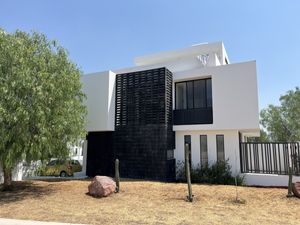 CASA EN VENTA PRESERVE JURIQUILLA