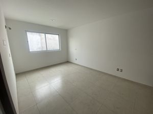 CASA EN VENTA LOMAS DE JURIQUILLA