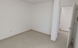 Casa en venta con recámara en planta baja de oportunidad