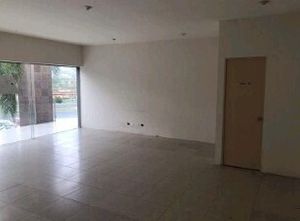 LOCAL COMERCIAL EN RENTA EN SANTIAGO