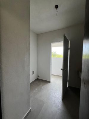 CASA EN VENTA EN AMORADA SANTIAGO