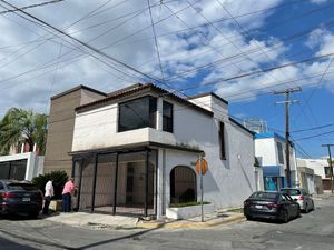 CASA EN RENTA SAN JERONIMO