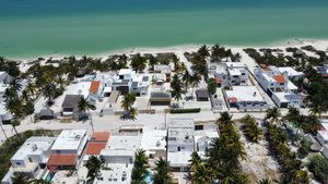 VENTA DE CASA MONKEYS UBICADA EN CHICXULUB PUERTO EN SEGUNDA FILA