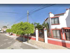 Casa en Venta en Colonial Tlaquepaque San Pedro Tlaquepaque