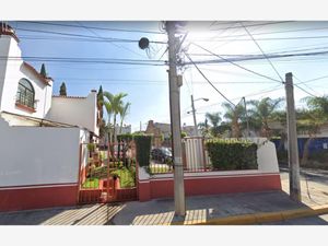 Casa en Venta en Colonial Tlaquepaque San Pedro Tlaquepaque