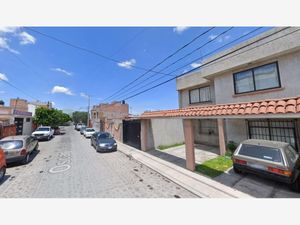 Casa en Venta en La Floresta San Juan del Río