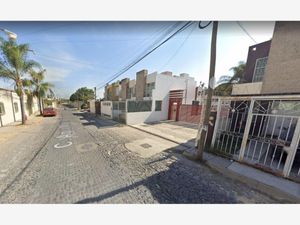 Casa en Venta en El Campanario Zapopan