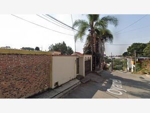 Casa en Venta en Lomas de Tzompantle Cuernavaca