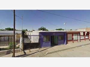 Casa en Venta en Lucio Cabañas Juárez