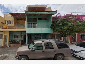 Casa en Venta en Balcones del Cuatro Guadalajara