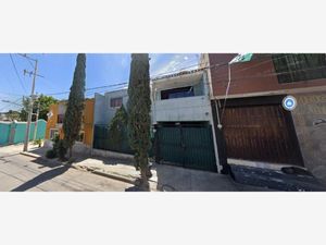 Casa en Venta en El Mirador Guadalajara