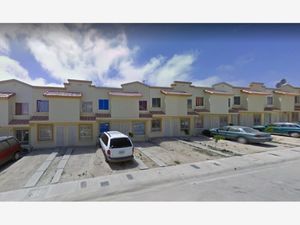 Casa en Venta en Urbi Quinta del Cedro Tijuana