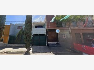 Casa en Venta en El Mirador Guadalajara