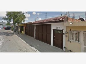 Casa en Venta en La Ermita León