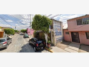 Casa en Venta en Los Naranjos Celaya