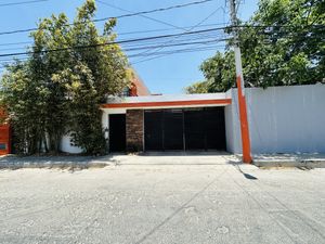 Casa en venta en el Centro en San Sebastián, Mérida Yucatán.